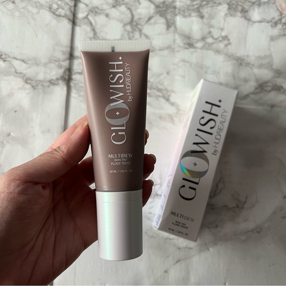 glowish by huda beauty multidew skin tint 11 rich bundle of 3 July sale